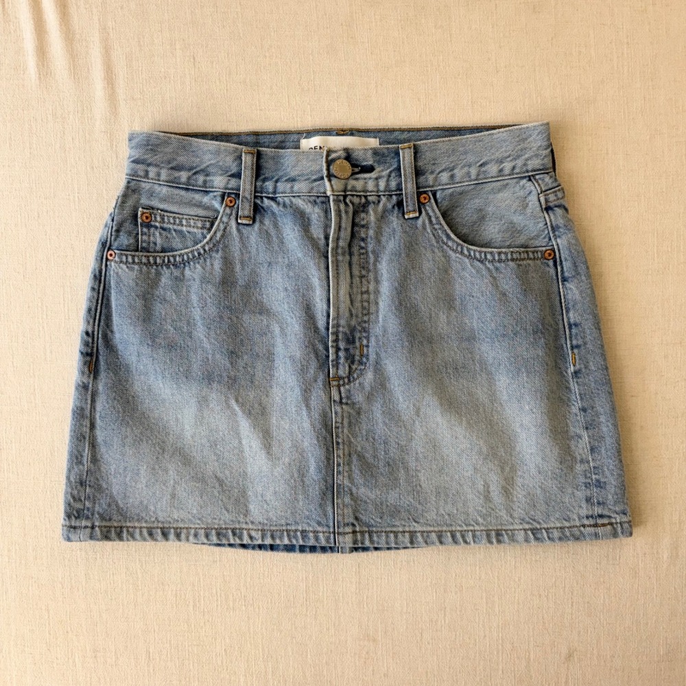Aritzia Denim Forum 90s Ricci Skirt 26 Denim Micro Mini Y2K Indie Sleaze